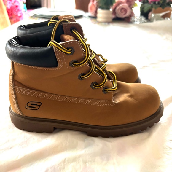 Skechers Kids Tan Adventure Mecca Lumberjack Boots SZ 4 Y - Picture 4 of 12